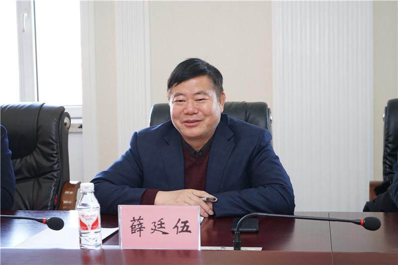 薛廷伍总经理拜访东北农大及北大荒集团