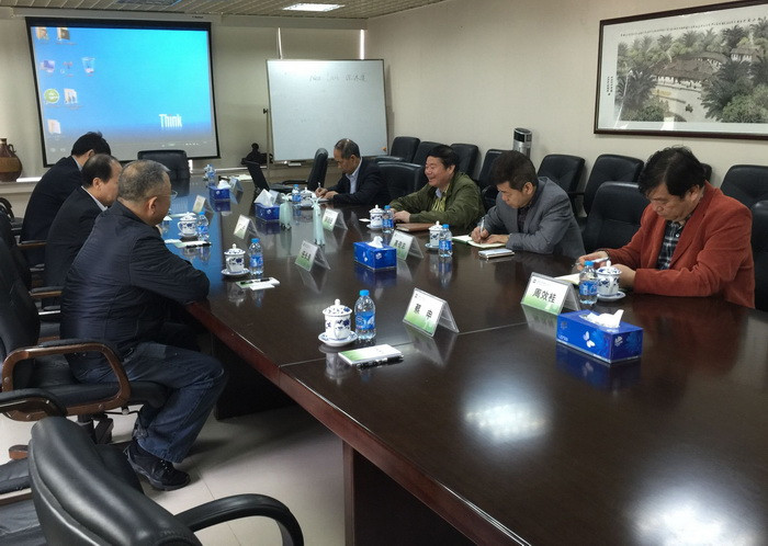 薛廷伍总经理会见山东烟台市政府代表团