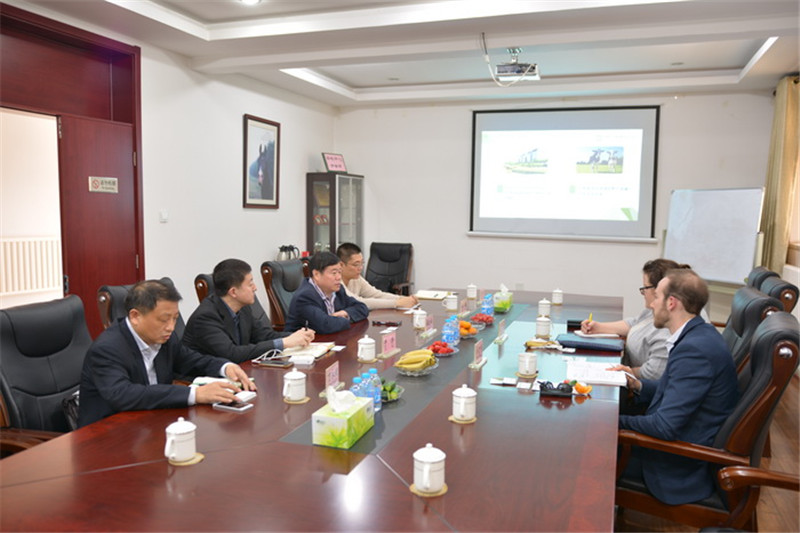 薛廷伍总经理会见沃尔玛百货高层领导