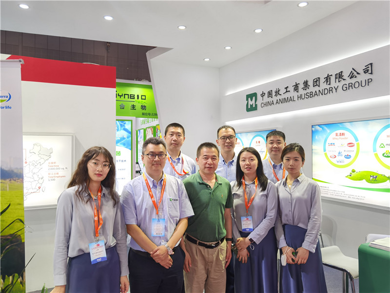 乳品部展会照片_副本.jpg 乳品部展会照片_副本.jpg