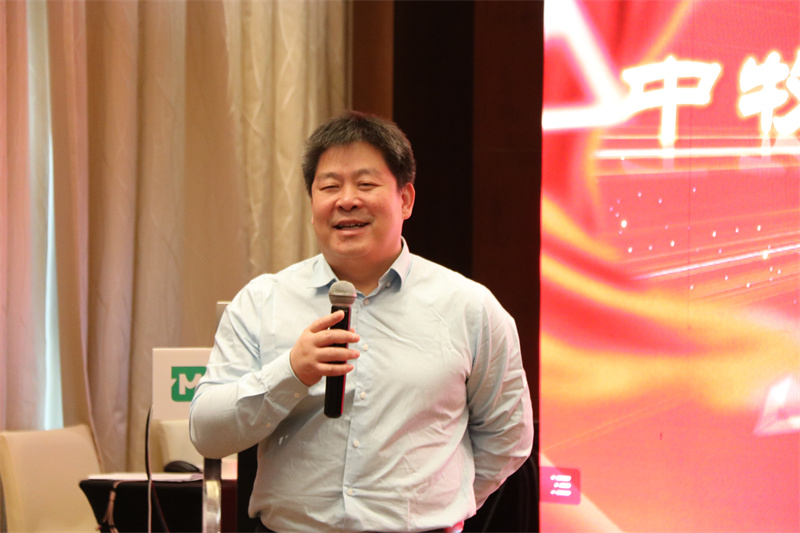 杨青春出席中牧粮油公司2022年度述职大会