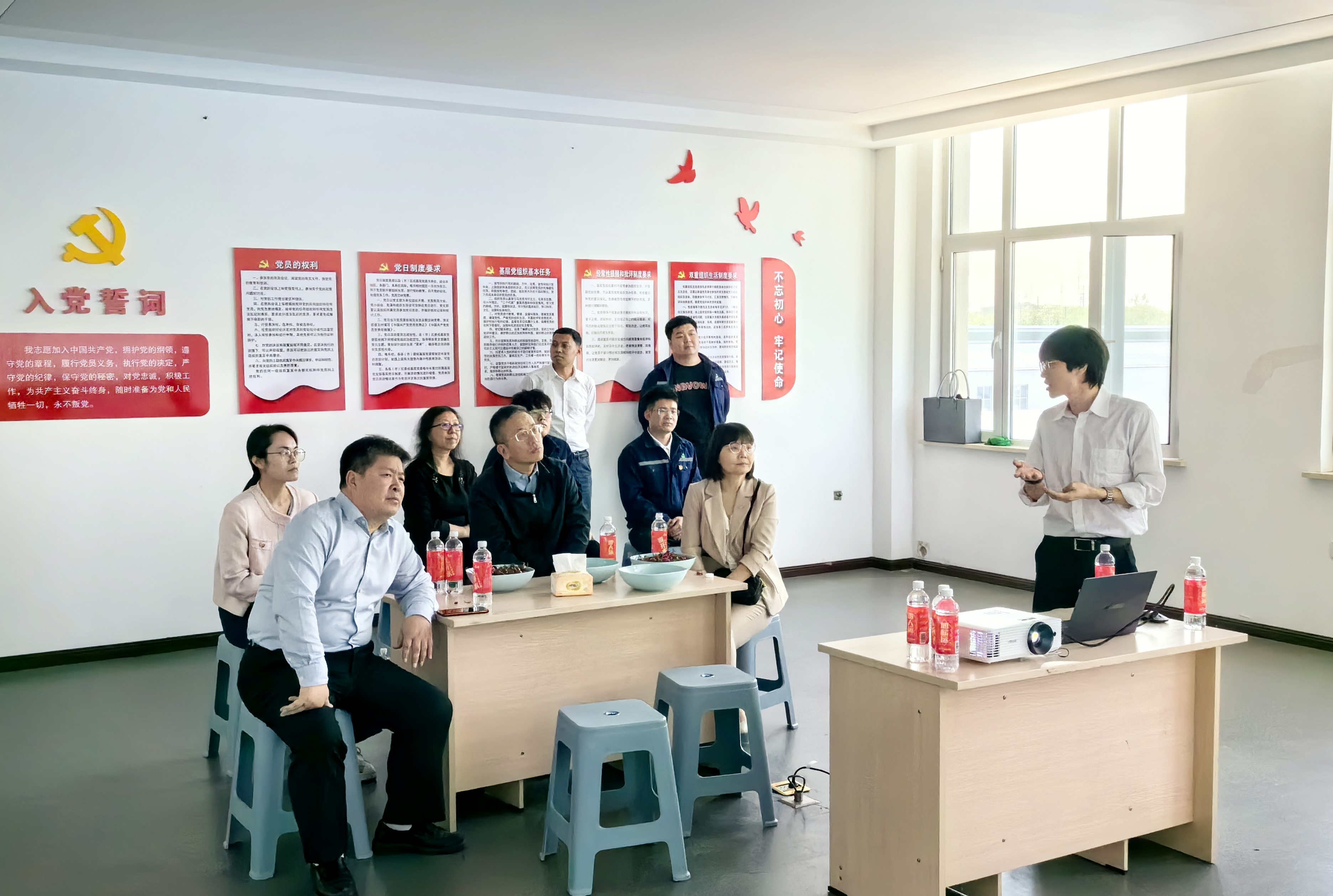 中国农发集团副总经理曹恒真到中牧集团营口仓库调研指导工作